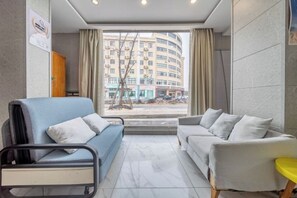Unclassified image, 3 of 15, button - Box Space Xinzhiwan Hotel (Shanghai Bay University City Branch) (Shanghai)