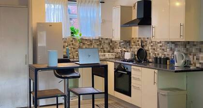 Cosy & Spacious 1Bed + Balcony located in Birmingham City Centre