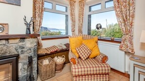 Unclassified image, 4 of 25, button - 3 bedroom accommodation in Waternish, Isle of Skye (Waternish, Isle of Skye)