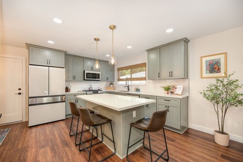 NEW LISTING! Family-Friendly Getaway Near Slide Hill Park by RedAwning