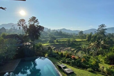 Sawah Indah Villa
