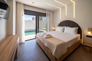 3 slaapkamers, een strijkplank/strijkijzer, gratis wifi, beddengoed