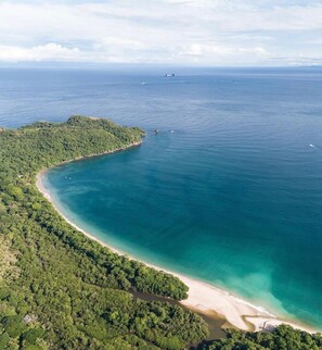 Plage à proximité, serviettes de plage