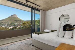 2 bedrooms, in-room safe, iron/ironing board, WiFi