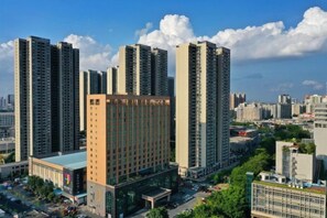 Unclassified image, 2 of 32, button - Jiagao Business Hotel(FoShan NanHai WanKe) (Foshan)