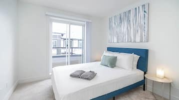 3 habitaciones, tabla de planchar con plancha, wifi y ropa de cama