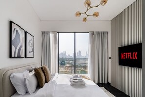 Tabla de planchar con plancha, cuna de viaje y wifi gratis 