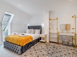 5 Schlafzimmer, kostenloses WLAN, Bettwäsche
