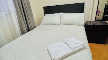 1 sovrum, strykjÀrn/strykbrÀda, gratis wi-fi och sÀngklÀder