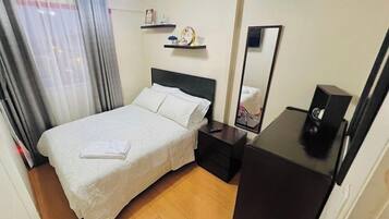 2 bedrooms, WiFi, bed sheets