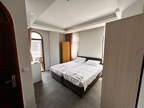 Classic Room, Balcony, Partial Sea View - Lisa Otel Kusadası (Kocasinan)