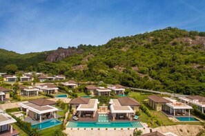 Room - 5 Bedroom Amazing Pool Villa in Resort (TS1) (Hua Hin)