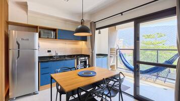 Comfort Apartment, Beachside | Terrace/patio