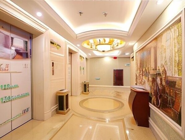 Interior - Vienna Hotel (Changsha IFS guojin zhongxin) (Changsha)
