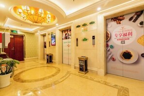 Interior - Vienna Hotel (Changsha IFS guojin zhongxin) (Changsha)