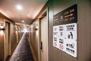 Interior detail - Ketangjian Apartment Hotel (Shanghai)