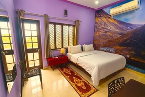 Standard Double or Twin Room, Balcony, Garden View