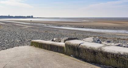 3 bedroom accommodation in Morecambe