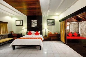 Ảnh chưa phân loại, 2 trong số 55 ảnh, nút