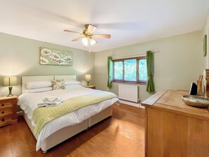 4 chambres, Wi-Fi gratuit, draps fournis