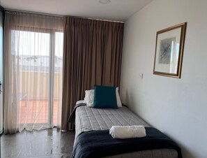 1 Schlafzimmer, Bügeleisen/Bügelbrett, kostenloses WLAN, Bettwäsche