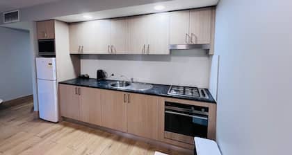 One Bedroom Deluxe Spa Apartment