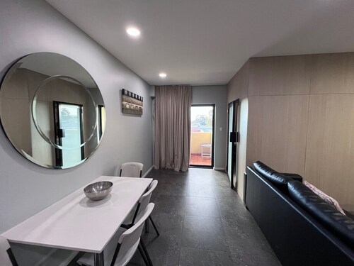 One Bedroom Deluxe Spa Apartment