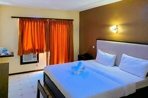 Room - RedDoorz Carlton-Martin Hotel Masbate City (Masbate City)