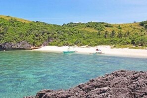 Beach - RedDoorz Carlton-Martin Hotel Masbate City (Masbate City)