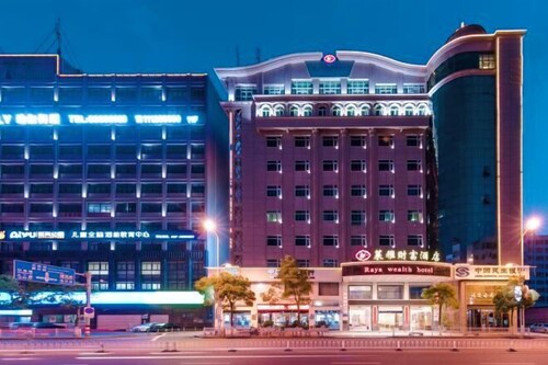 Shishi Laiya Fortune Hotel (Quanzhou South Railway Station)