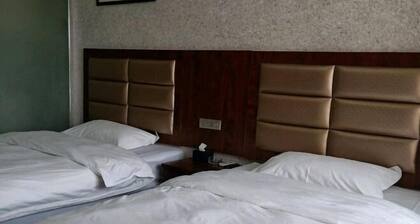 Zhengzhou Wanyinli Hotel