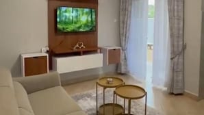 Uklassifisert bilde, 2 av 20, knapp