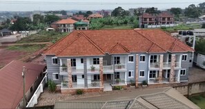 Exterior - Hillz furnished Apartments  (Kampala)