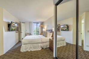 2 bedrooms, iron/ironing board, travel crib, WiFi - Spacious 2 Bed with Views! (Lahaina)