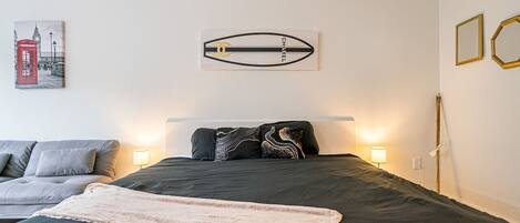 1 bedroom, WiFi, bed sheets