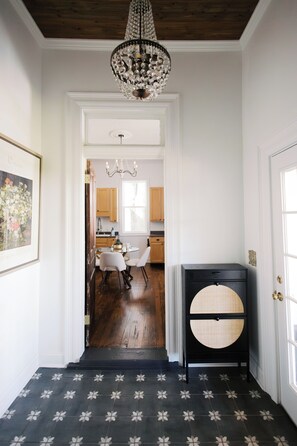 Interior - Luxury Chic Victorian • Big Groups • BACH • Pets (Nashville)