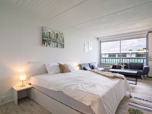 1 habitación, escritorio, wifi y ropa de cama