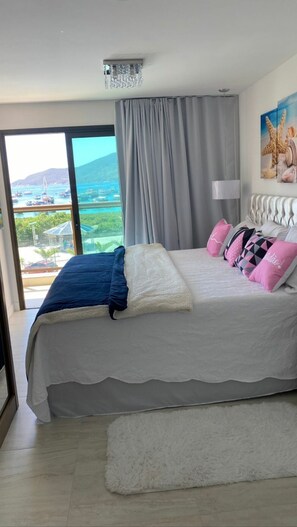 3 bedrooms, iron/ironing board, WiFi, bed sheets - Apartamento Pé na Areia ,arraial do Cabo (Praia dos Anjos, Arraial do Cabo)