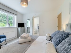 4 chambres, Wi-Fi gratuit, draps fournis
