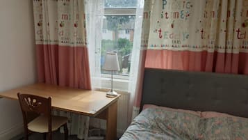1 bedroom, in-room safe, desk, free WiFi