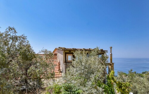 1 bedroom stunning home in Pieve Ligure
