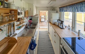 Køleskab, ovn, kogeplade, opvaskemaskine