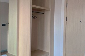 Unclassified image, 5 of 8, button - Changsha Tianxiang Business Hotel (Changsha)