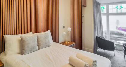 3 bedroom accommodation in Aberystwyth