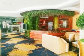 Lobby-Lounge