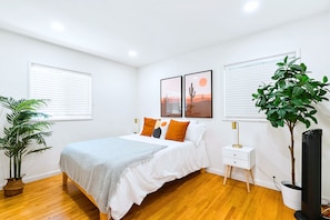 3 bedrooms, iron/ironing board, free WiFi, bed sheets - Disney Getaway: 8-Min Drive + Cozy Yard & Firepit (Fullerton)