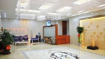 Lobby-Lounge