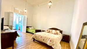 Classic Double or Twin Room | WiFi (free), individually decorated, bed sheets - Hotel Dolegant Pichilemu (Pichilemu)