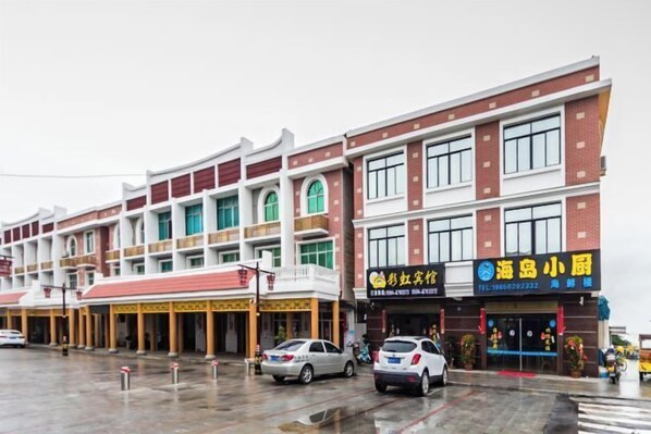 Exterior - Weizhou Island Rainbow Hotel (Putian)