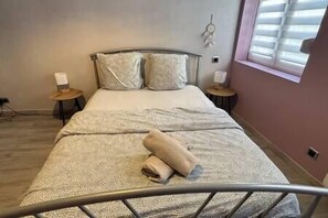 1 Schlafzimmer, Bügeleisen/Bügelbrett, Reisekinderbett, WLAN